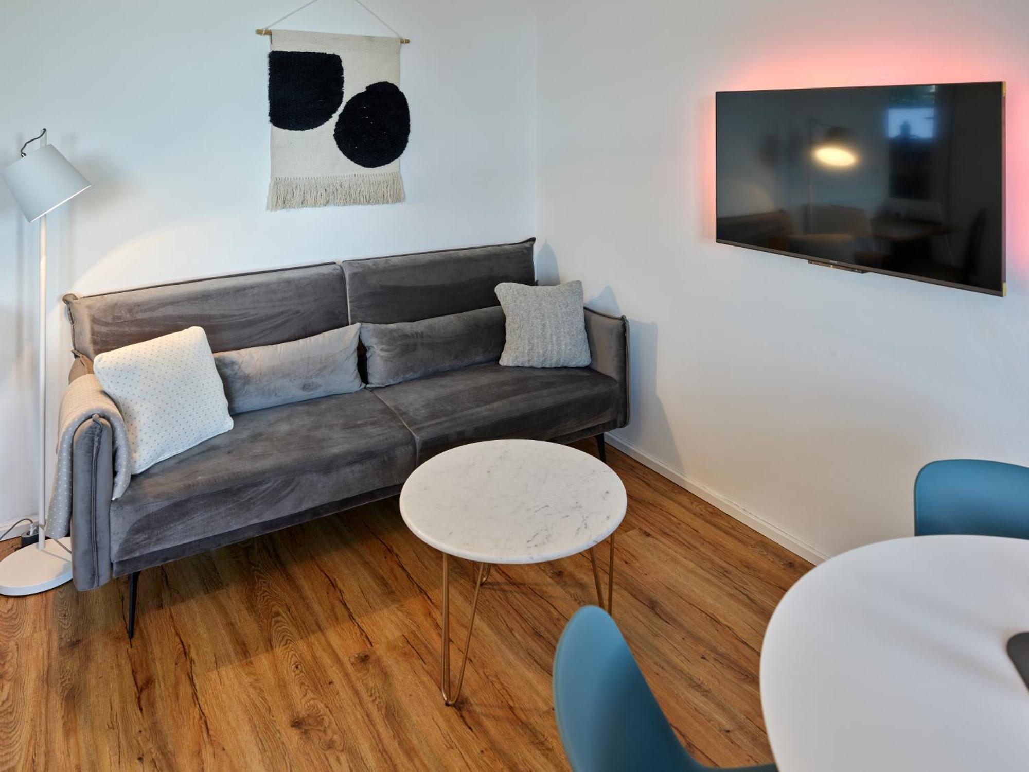 Residery Moderne, Zentrale Mit Arbeitsplatz, Balkon Und Stadtblick
